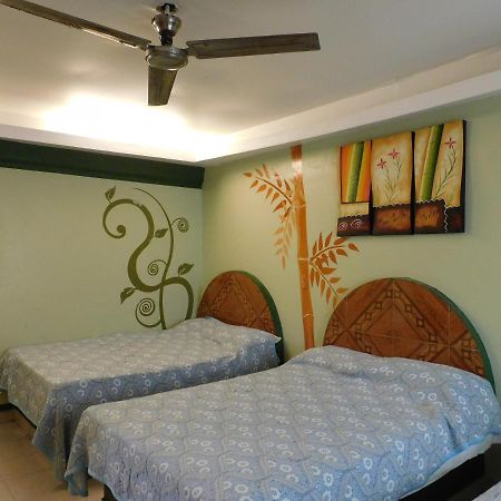 Casa De Huespedes Yoli By Rotamundos Hotel Playa Chachalacas Exterior photo