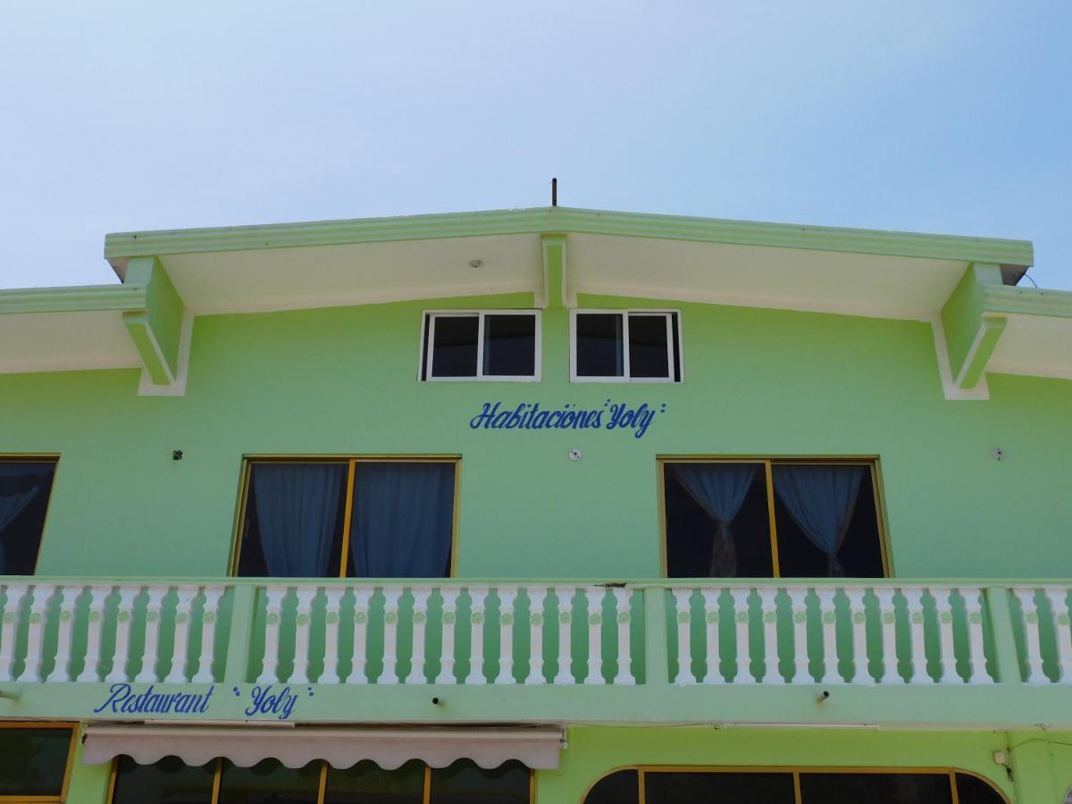 Casa De Huespedes Yoli By Rotamundos Hotel Playa Chachalacas Exterior photo