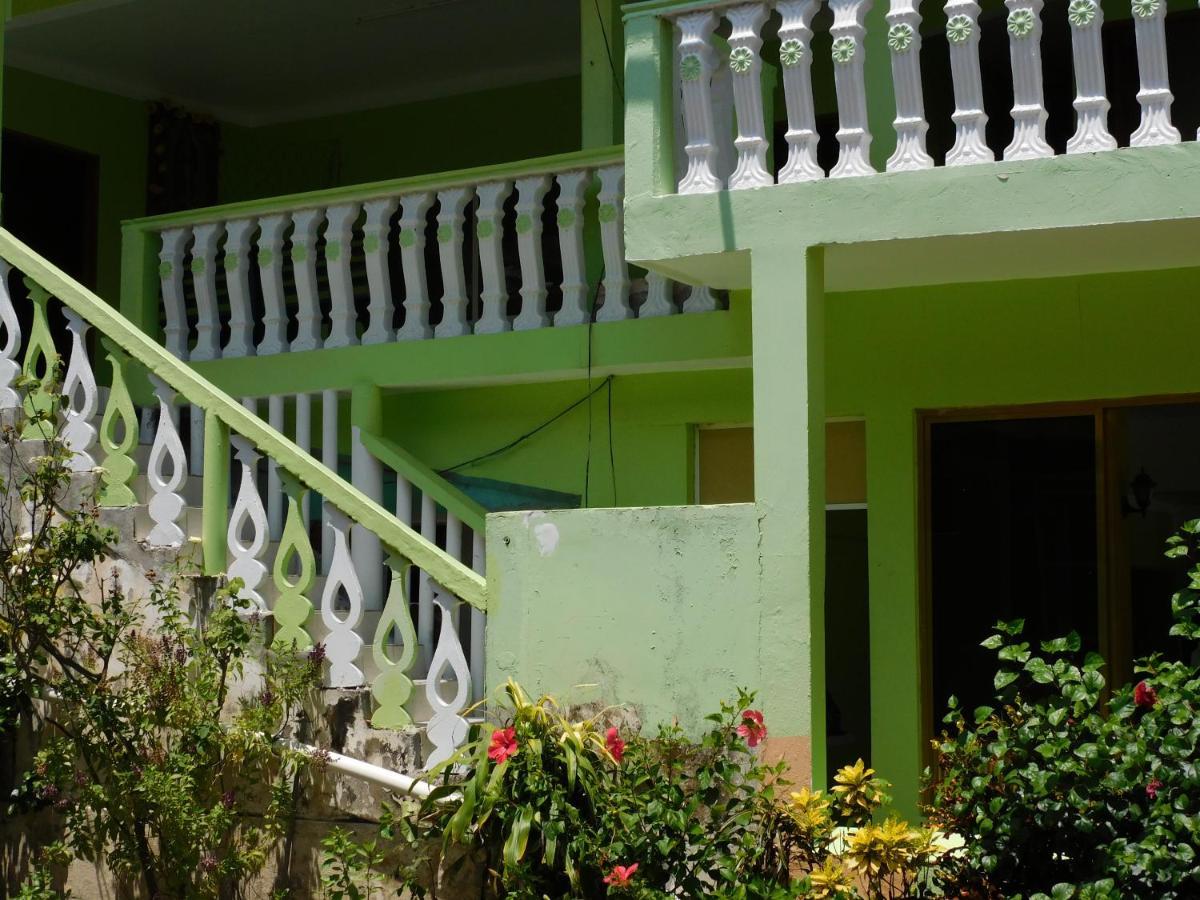 Casa De Huespedes Yoli By Rotamundos Hotel Playa Chachalacas Exterior photo