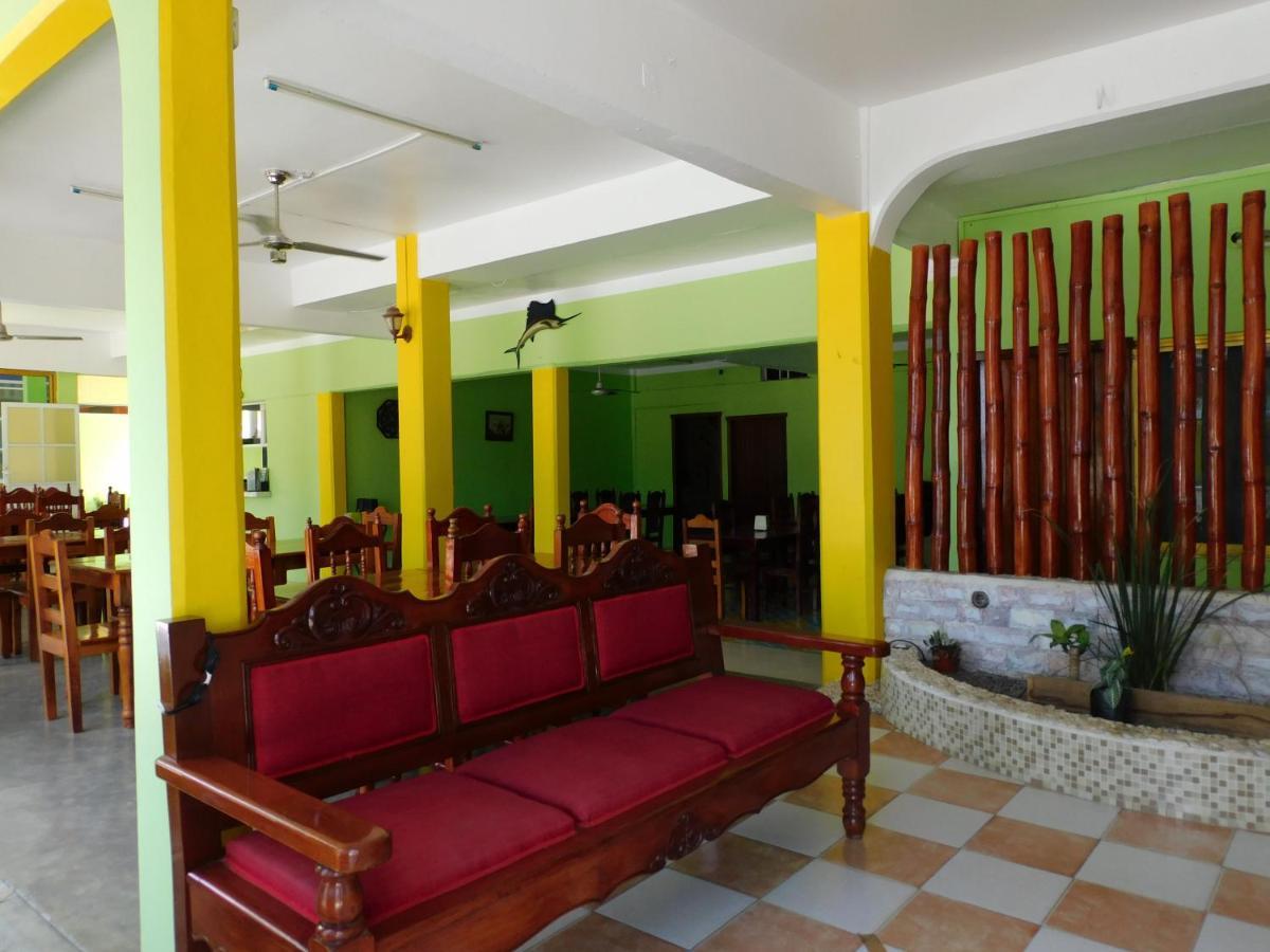 Casa De Huespedes Yoli By Rotamundos Hotel Playa Chachalacas Exterior photo